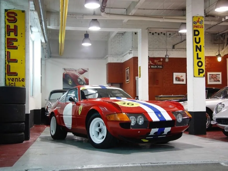 Ferrari Daytona convertie Gr4